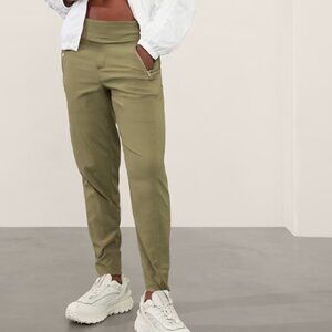 Athleta Trekkie North Jogger